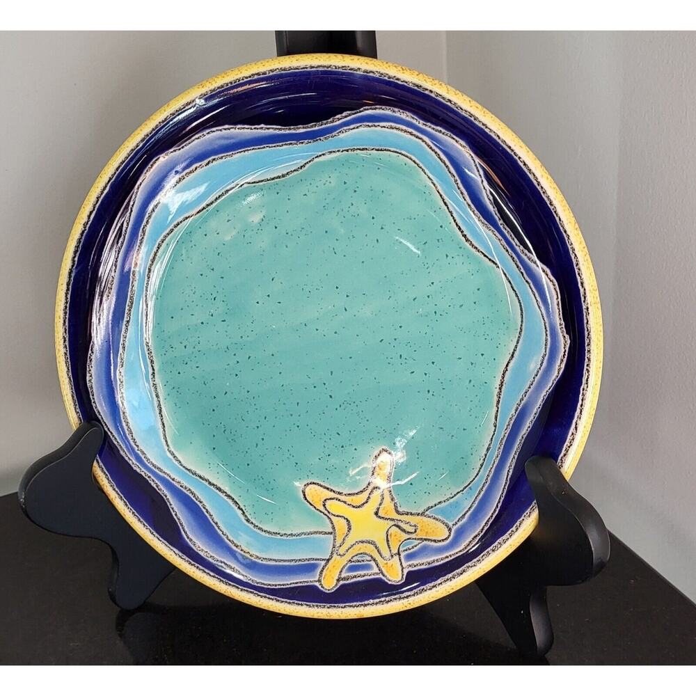 Vintage Artesa Hand Painted Glazed Ceramic Plates 7 1/2" Made In Ecuador